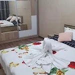 Charlise Apartament