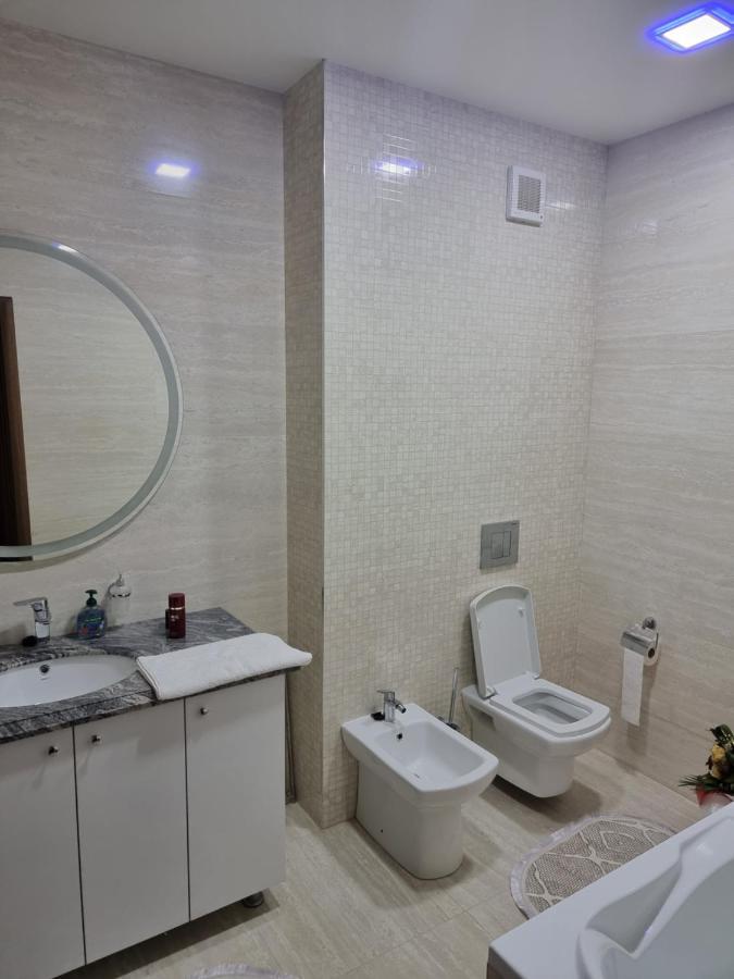 Charlise Apartament