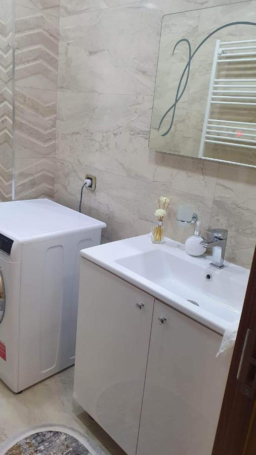 Apartment Charlise Apartament Brasov