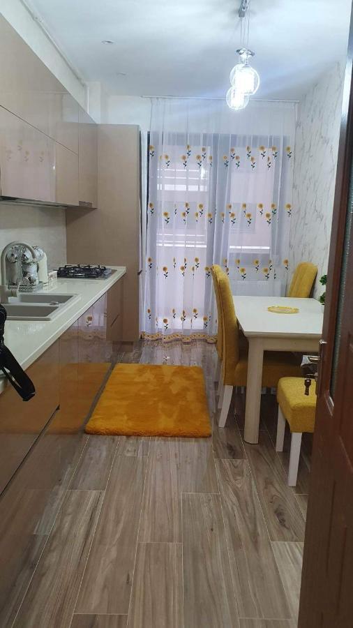Apartment Charlise Apartament Brașov
